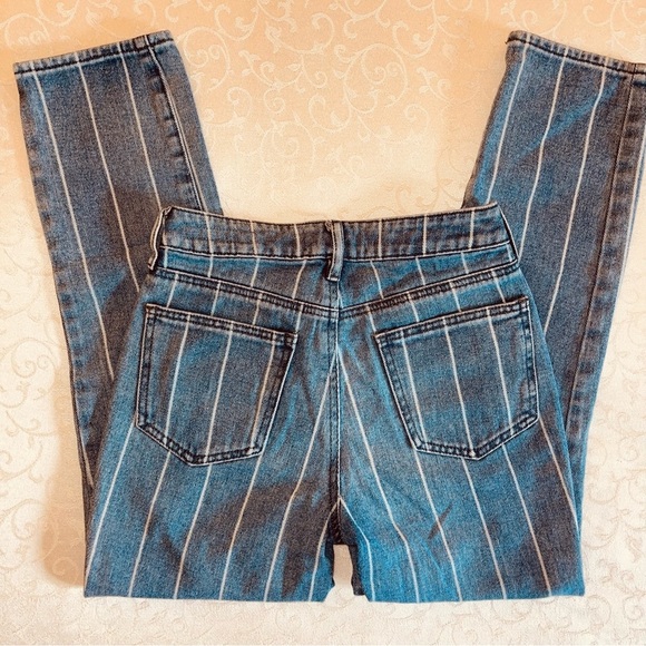 PacSun High Rise Mom Jeans In Railroad - Picture 9 of 16